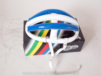agu danish cycling helmet