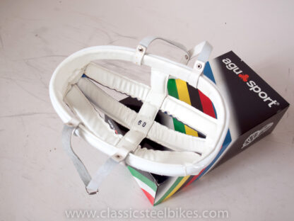 agu danish cycling helmet