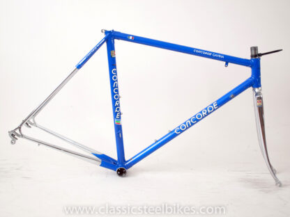 Concorde Gavina Frame Size 52 ct