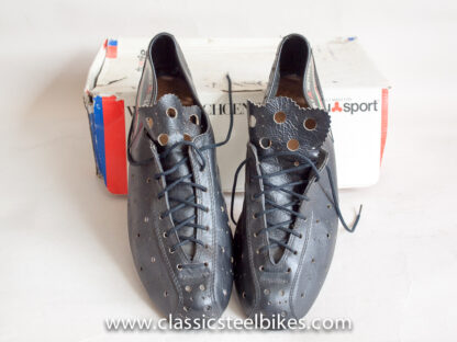 AGU Classic Cycling Shoes