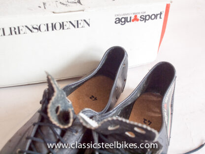 AGU Classic Cycling Shoes