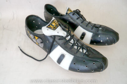 DUEGI Cycling Shoes size 42 1/2