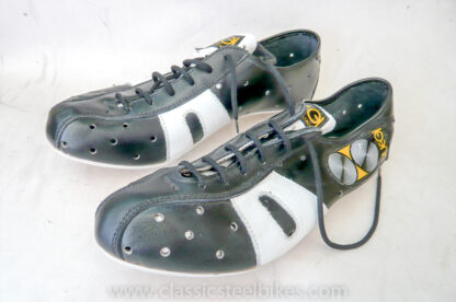 DUEGI Cycling Shoes size 42 1/2