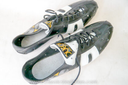 DUEGI Cycling Shoes size 42 1/2