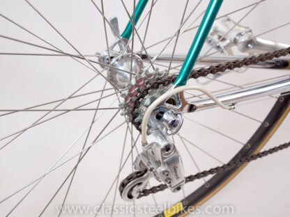 https://www.classicsteelbikes.com/wp-content/uploads/2019/01/Eddy-Merckx-Campagnolo-C-Record-5-2.jpg