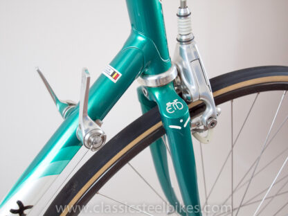 https://www.classicsteelbikes.com/wp-content/uploads/2019/01/Eddy-Merckx-Campagnolo-C-Record-5.jpg