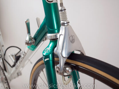https://www.classicsteelbikes.com/wp-content/uploads/2019/01/Eddy-Merckx-Campagnolo-C-Record-6.jpg