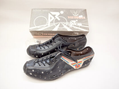 NOS Vittoria Cycling Shoes Size 42