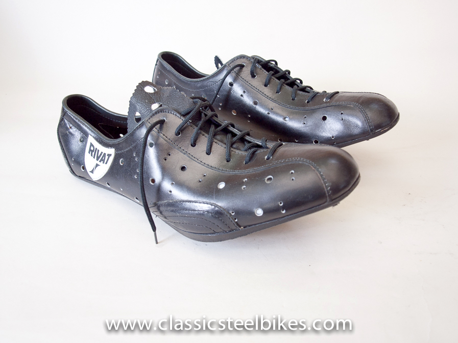 Rivat Cycling Shoes Size 44 - Classic 