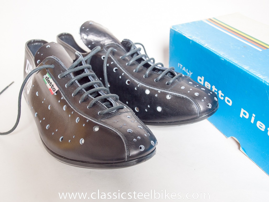 Cycling clearance shoes 43