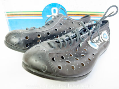 Detto Pietro cycling shoes